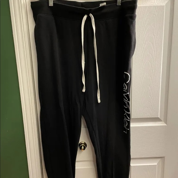 Jogging pants - Picture 1 of 1